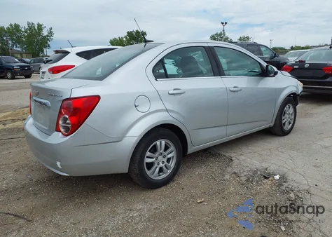 2013 Chevrolet Sonic Lt Auto z USA, uszkodzony, nr VIN 1G1JC5SHXD4103901